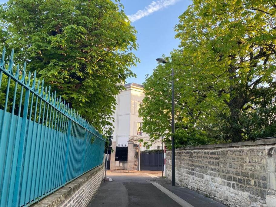 Cosy Studio A 20 Min Del Arco Del Triunfo En Rer Maisons-Laffitte Eksteriør billede